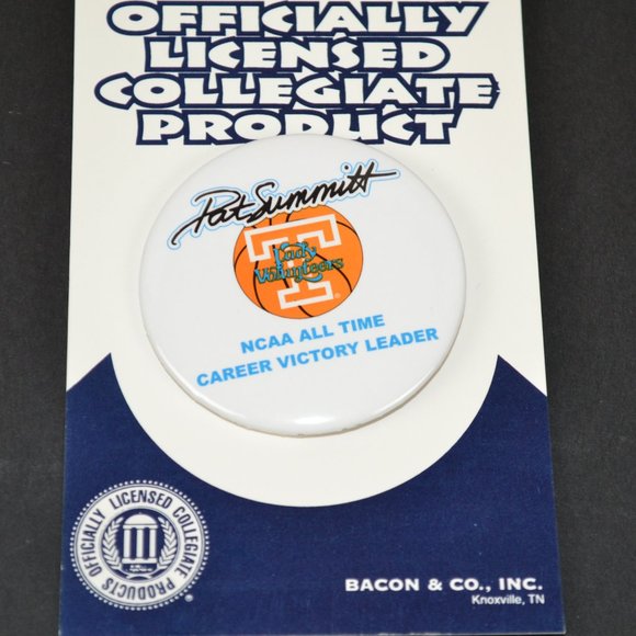 Tennessee Lady Vols Pat Summitt Pinback Button All-Time Career Victory Leader - Picture 2 of 4